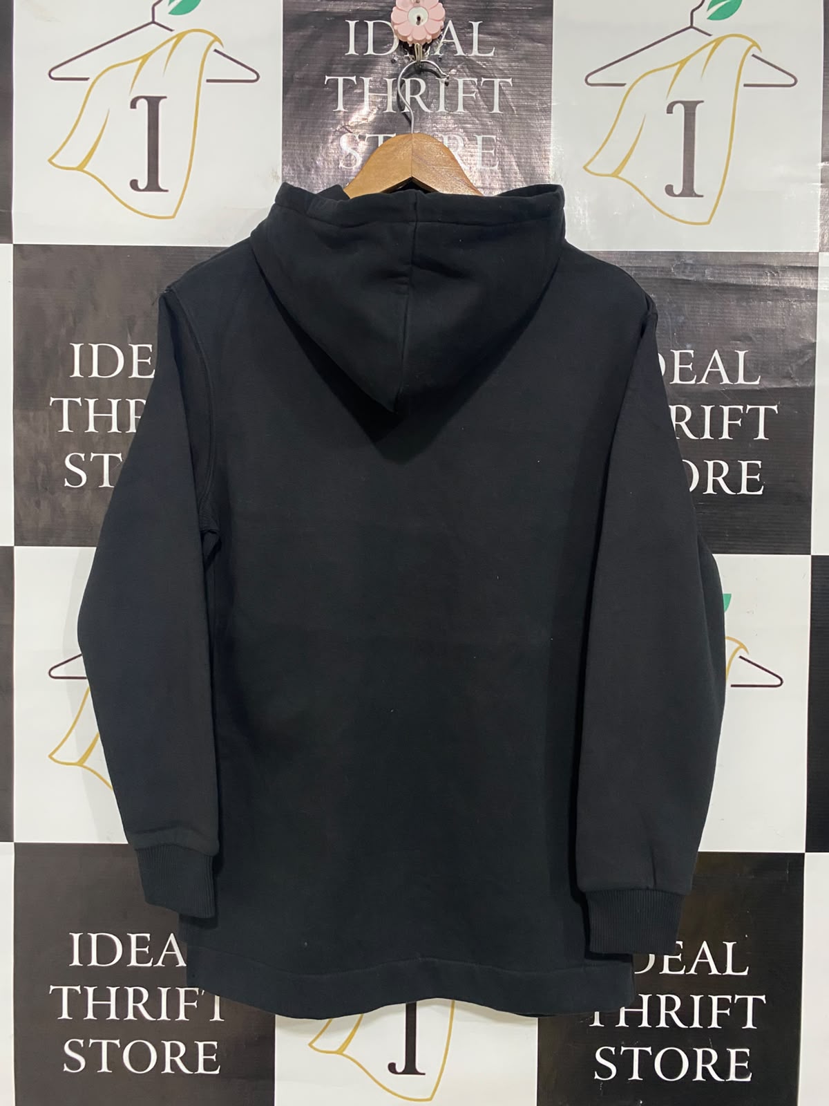 NEXT |S| BUST 20| A57| BLACK TECHNICAL UTILITY PULLOVER HOODIE