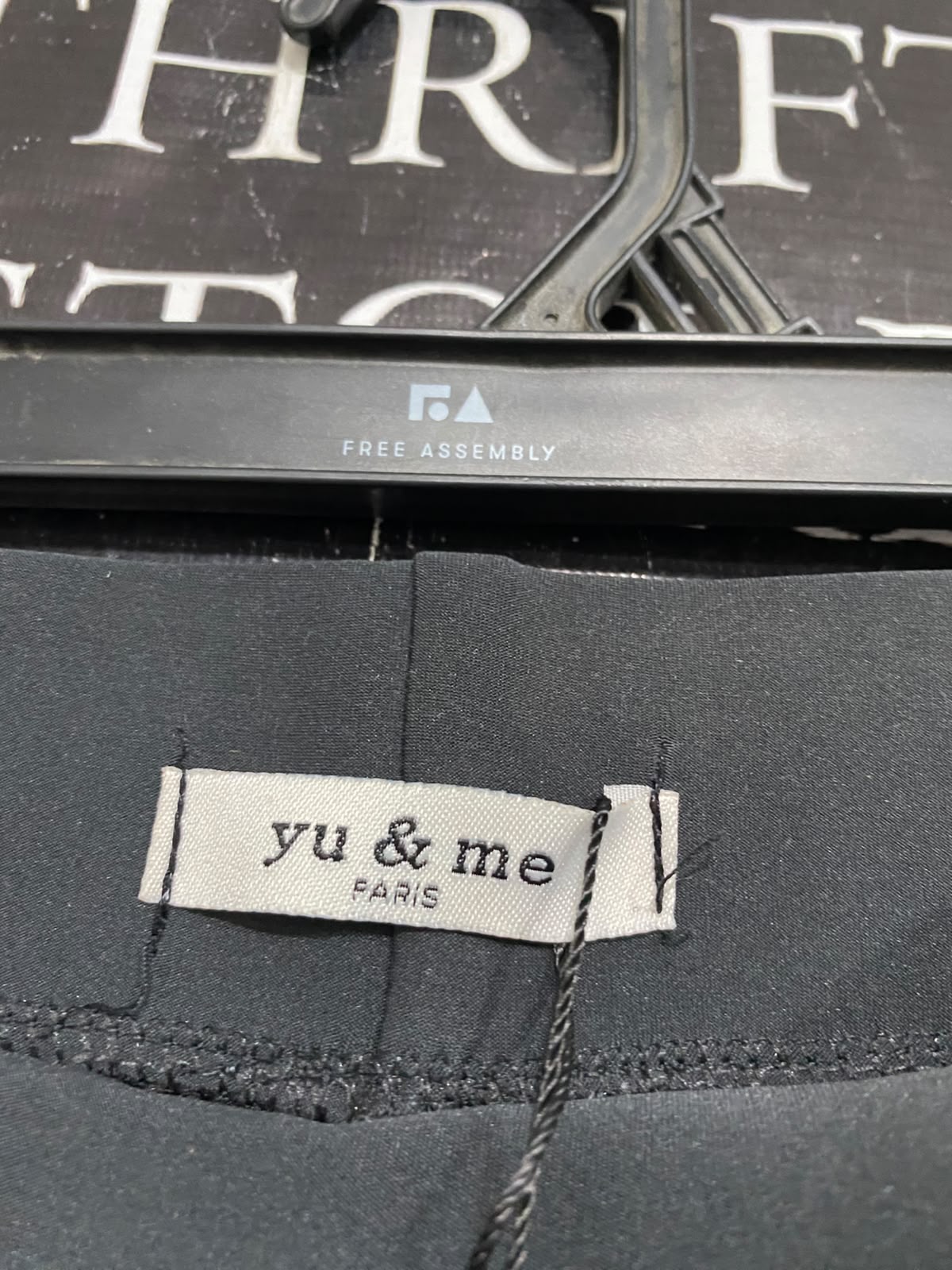 YU & ME |S| WAIST 26| A58| BLACK ZIP-POCKET TECHNICAL UTILITY TROUSERS