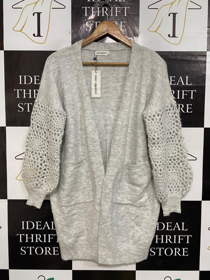 VINE APPAREL |M/L| BUST 22| A58| GREY OPEN-FRONT CROCHET-SLEEVE TECHNICAL UTILITY CARDIGAN