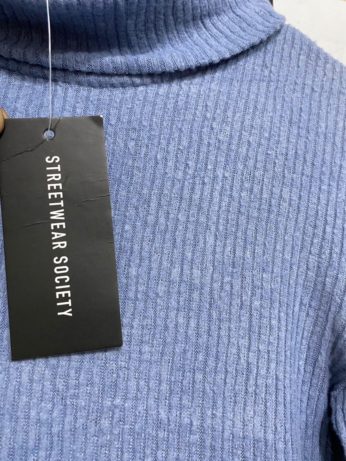 STREETWEAR SOCIETY |S| BUST 15| A58| BLUE RIBBED TURTLENECK TECHNICAL UTILITY TOP