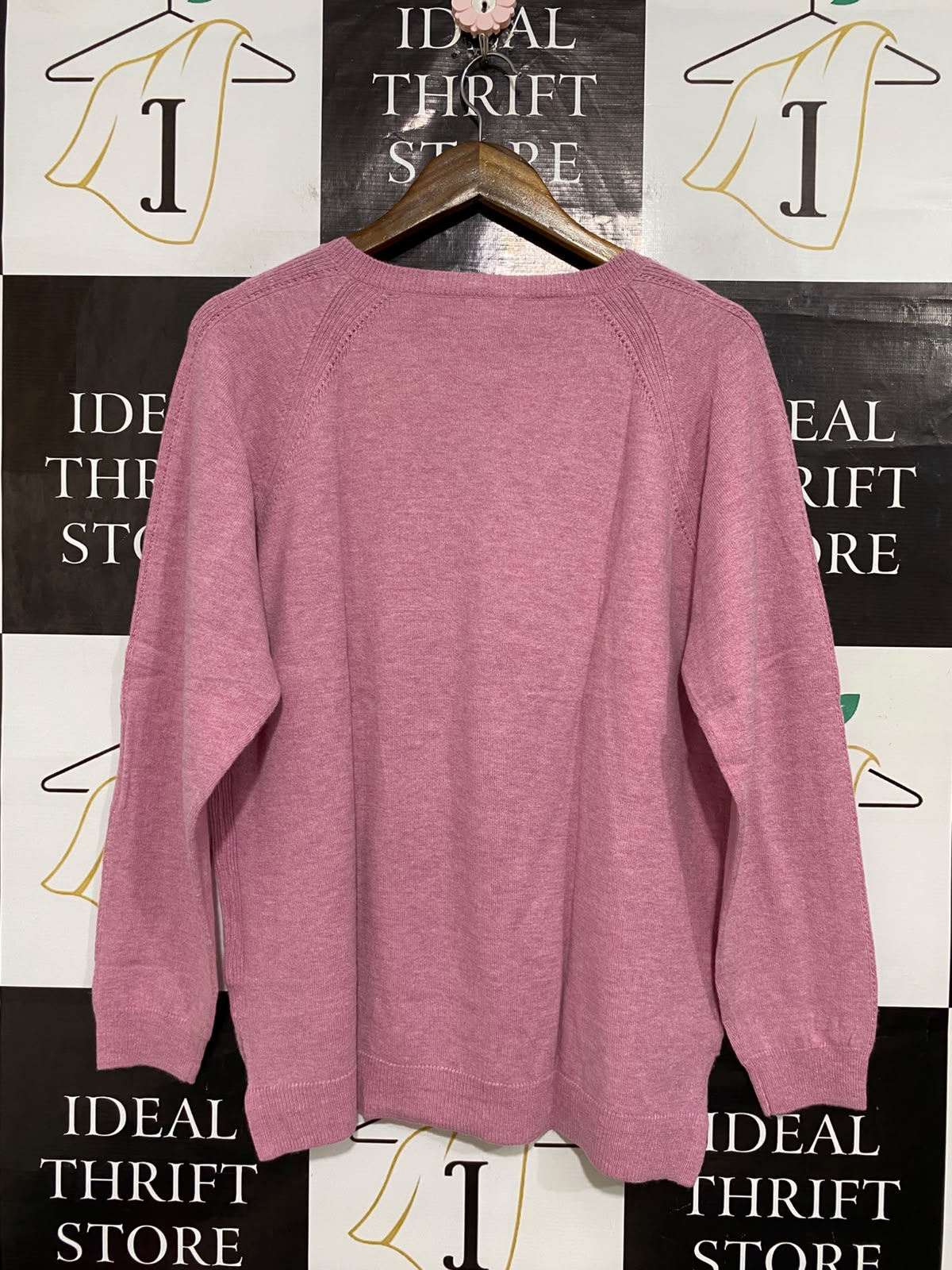 SERRA |L| BUST 22| A58| DUSTY PINK V-NECK TECHNICAL UTILITY SWEATER
