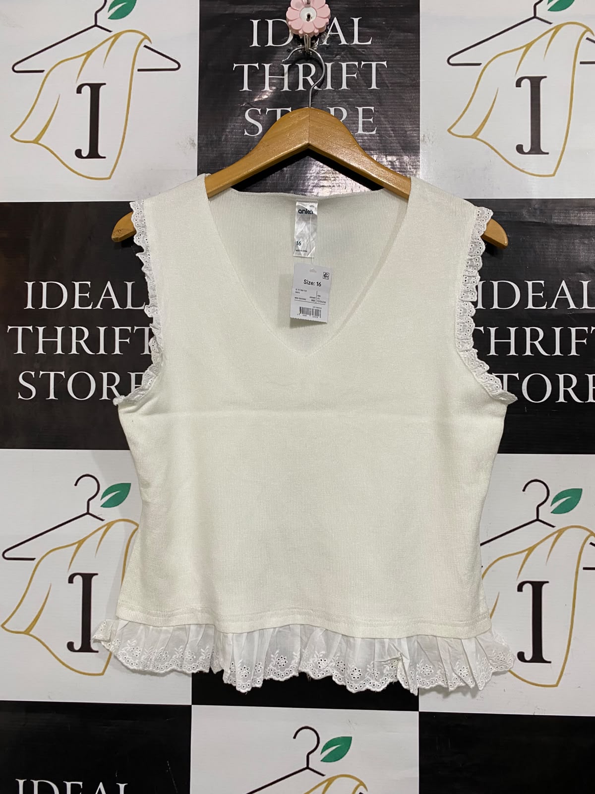 ANKO |M| BUST 16| A57| OFF-WHITE V-NECK EYELET-TRIM TECHNICAL UTILITY TANK TOP