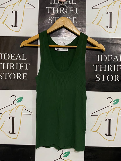 ZARA |S| BUST 11| A57| GREEN RIBBED SCOOP-NECK TECHNICAL UTILITY TANK TOP
