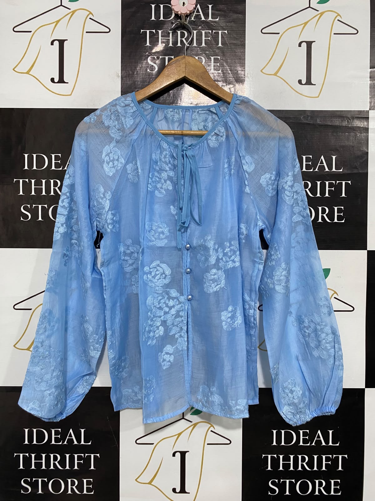 SHEIN |M| BUST 20| A57| LIGHT BLUE FLORAL-JACQUARD TIE-NECK TECHNICAL UTILITY BLOUSE