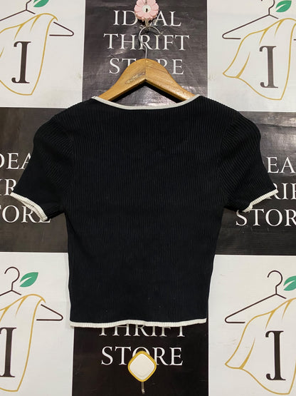 SHEIN |S| BUST 13| A57| BLACK AND WHITE PEARL-BUTTON CONTRAST-TRIM TECHNICAL UTILITY CROP CARDIGAN