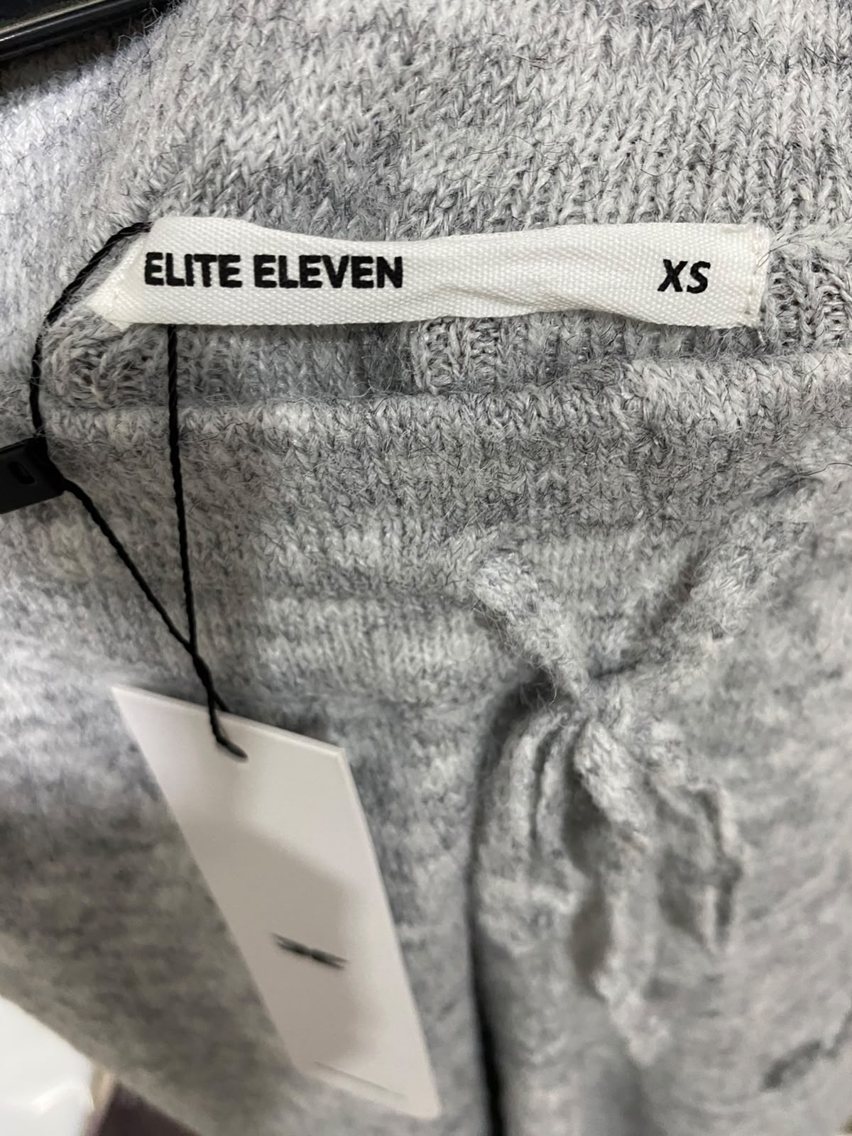 ELITE ELEVEN |XS| WAIST 28| A59| GREY EMBROIDERED BRANDED-WAIST TECHNICAL UTILITY JOGGERS