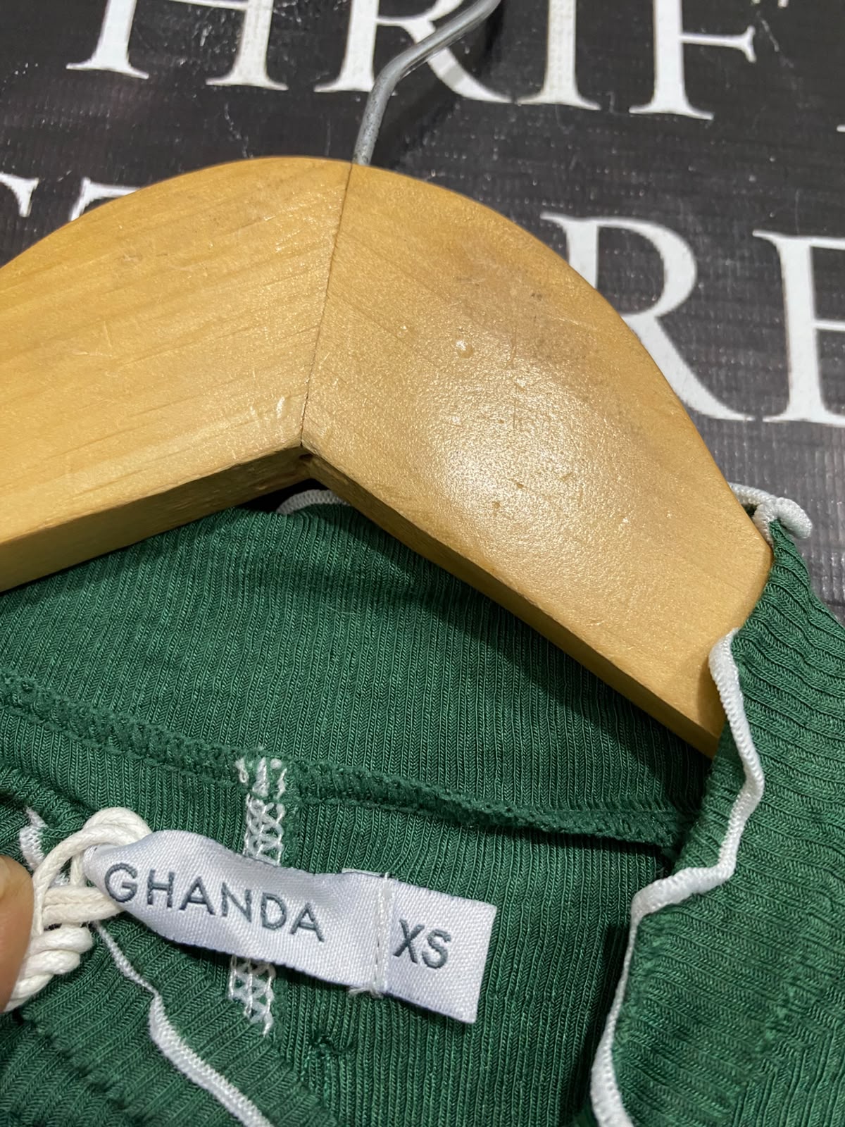 GHANDA |XS| BUST 12| A59| GREEN CONTRAST-STITCH MOCK-NECK TECHNICAL UTILITY CROP TOP
