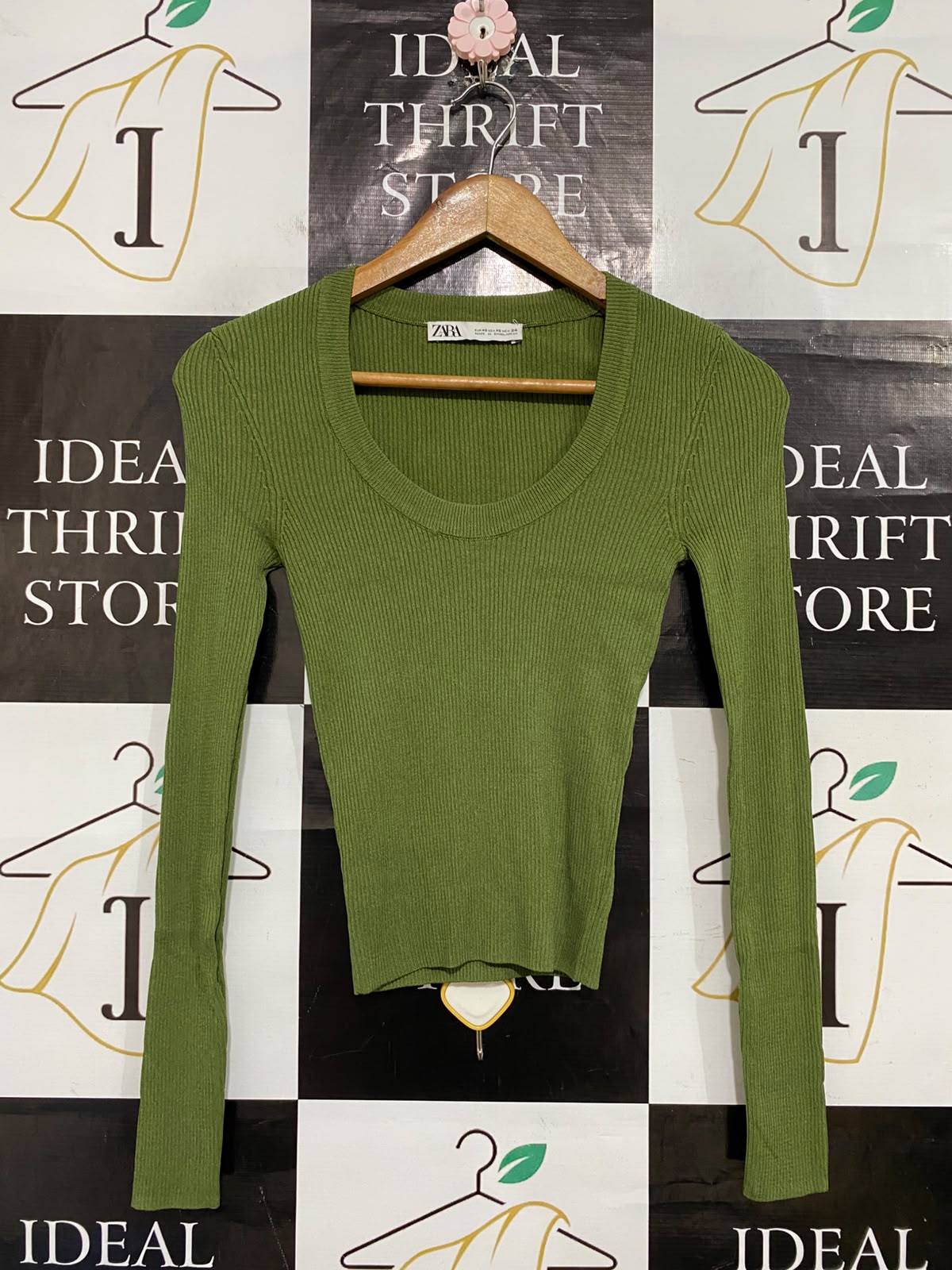 ZARA |XS| BUST 12| A59| OLIVE GREEN SCOOP-NECK TECHNICAL UTILITY LONG-SLEEVE TOP