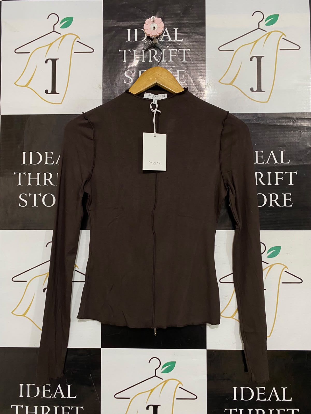 D LUXE |XS| BUST 15| A59| BROWN EXPOSED-SEAM TECHNICAL UTILITY LONG-SLEEVE TOP