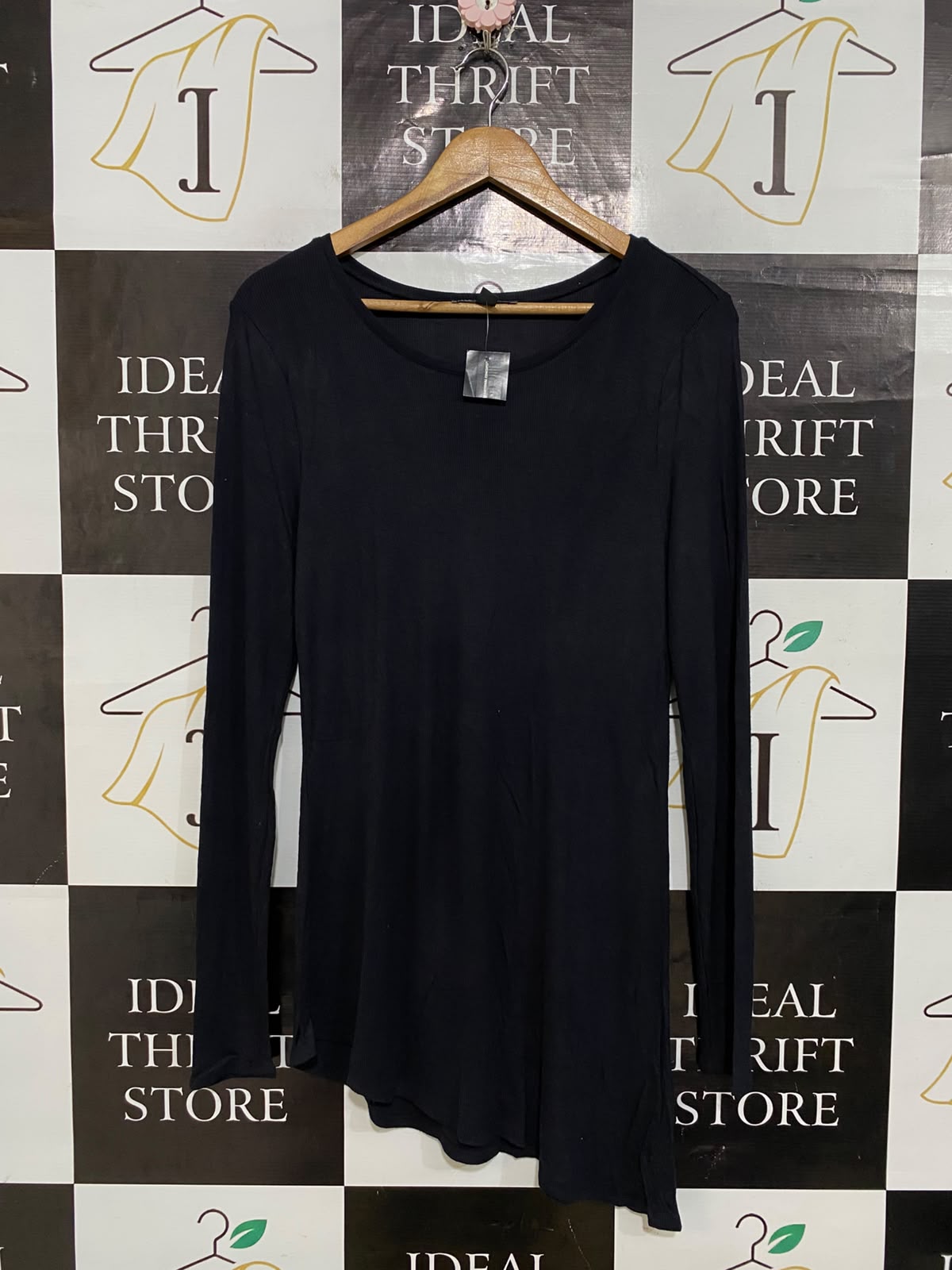 INTERNATIONAL CONCEPTS |L| BUST 16| A59| BLACK ASYMMETRIC HEM TECHNICAL UTILITY LONG-SLEEVE TOP