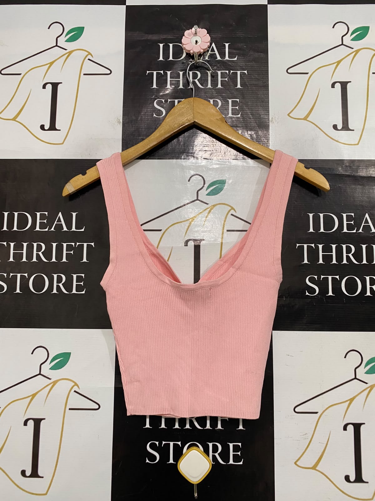 GLASSONS |M| BUST 12| A58| PINK RUFFLED V-NECK RIBBED TECHNICAL UTILITY CROP TOP