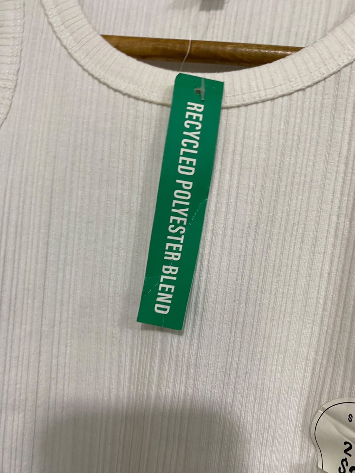 MISS SHOP |M| BUST 14| A58| WHITE RIBBED RECYCLED POLYESTER BLEND TECHNICAL UTILITY TANK TOP