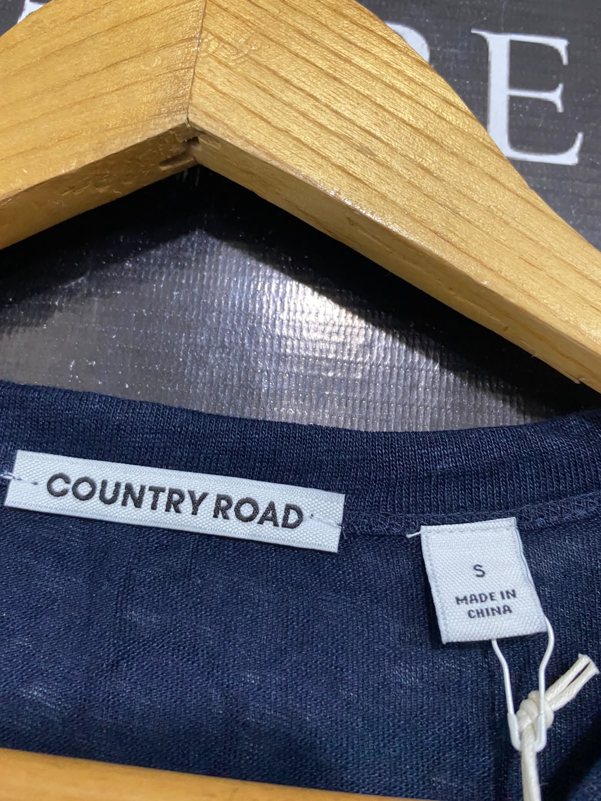 COUNTRY ROAD |S| BUST 19| A58| NAVY BLUE CREWNECK TECHNICAL UTILITY LONG-SLEEVE TOP