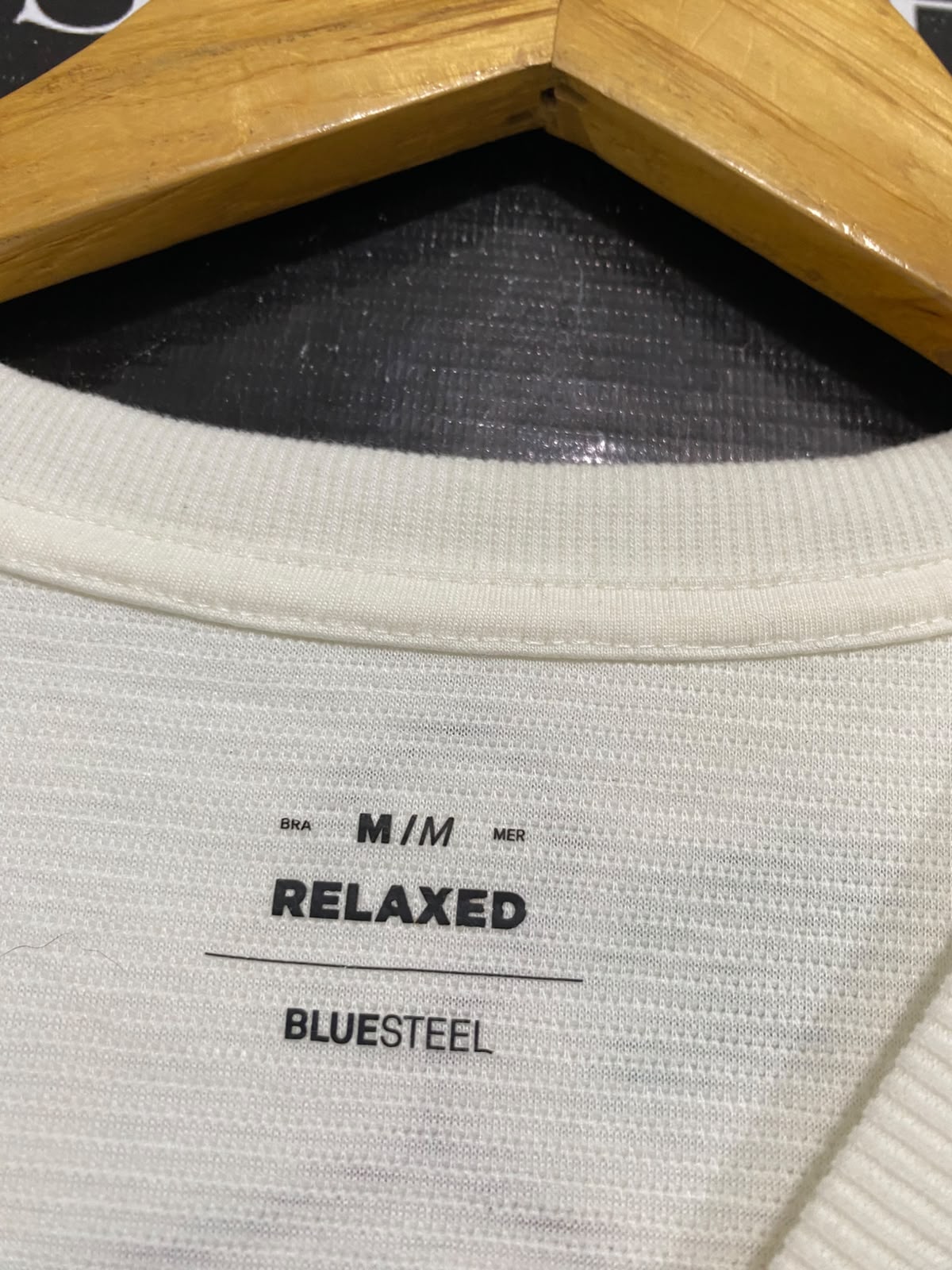 RELAXED |M| BUST 23| A58| OFF-WHITE TEXTURED RELAXED-FIT TECHNICAL UTILITY T-SHIRT