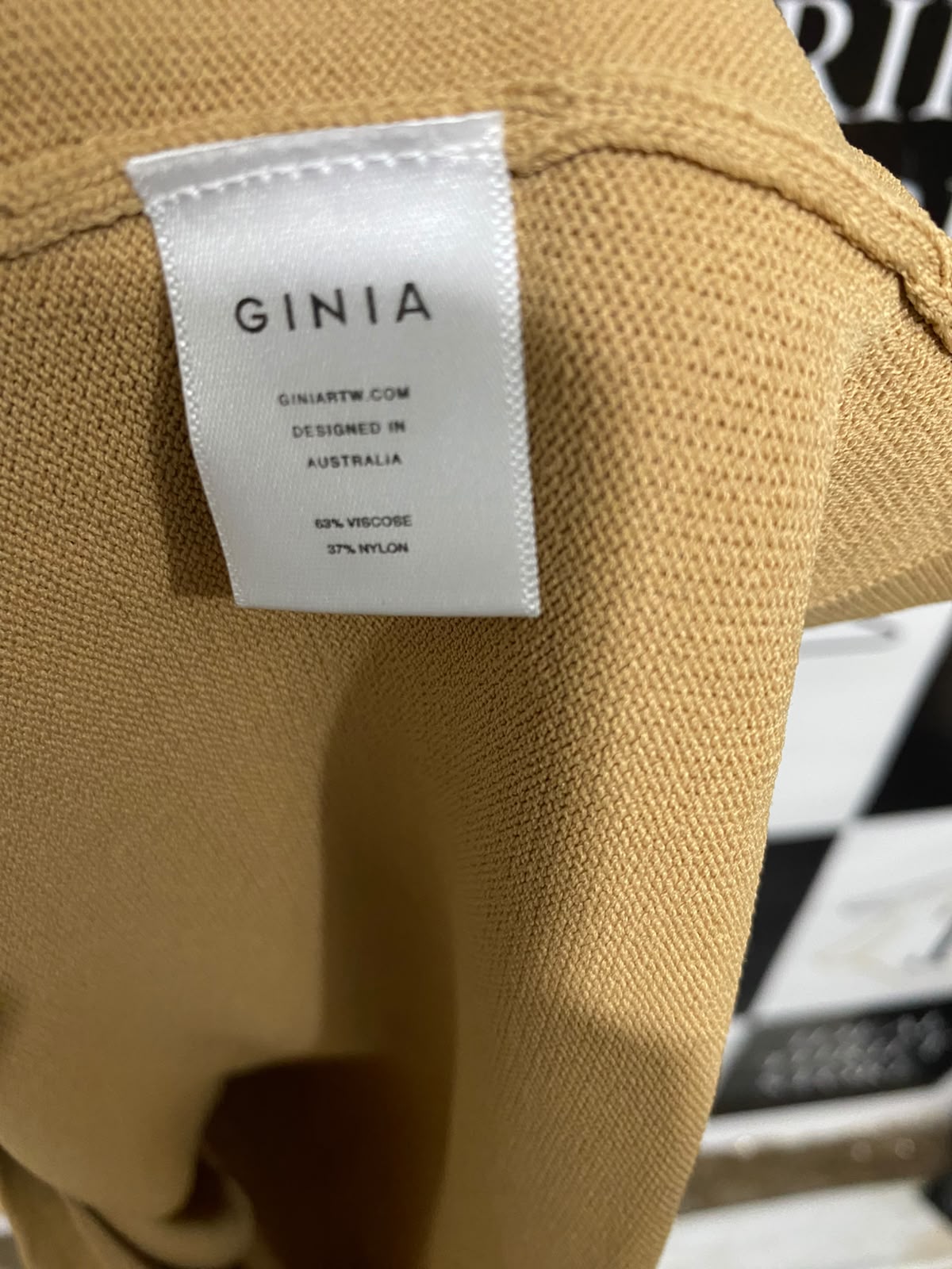 GINIA |S| BUST 15| A60| LIME & CAMEL COLORBLOCK CUTOUT TECHNICAL UTILITY MAXI DRESS