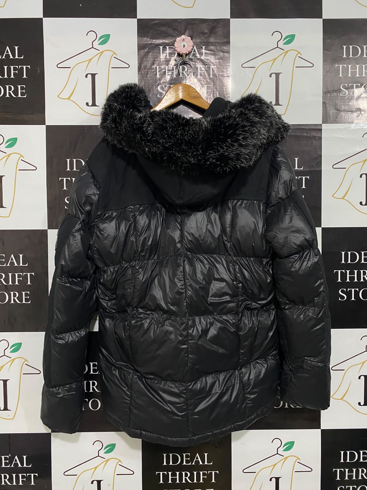 ZAVETTI CANADA |L| BUST 23| A60| BLACK GLOSSY PUFFER JACKET WITH FAUX-FUR HOOD TECHNICAL UTILITY PARKA