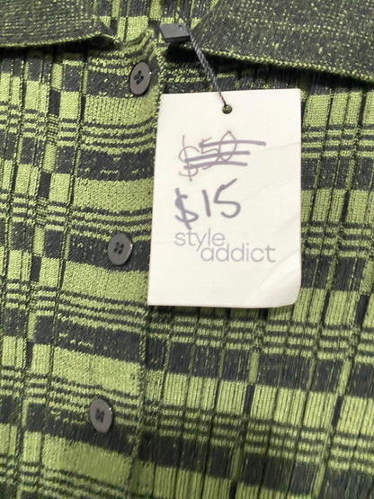 STYLE ADDICT |S| BUST 13| A60| OLIVE GREEN CHECKERED-STRIPE BUTTON-FRONT TECHNICAL UTILITY POLO DRESS