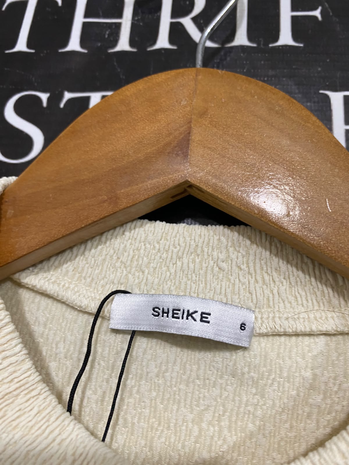 SHEIKE |XS| BUST 14| A60| OFF-WHITE CREWNECK FRONT-TIE LONG-SLEEVE TECHNICAL UTILITY CROP TOP