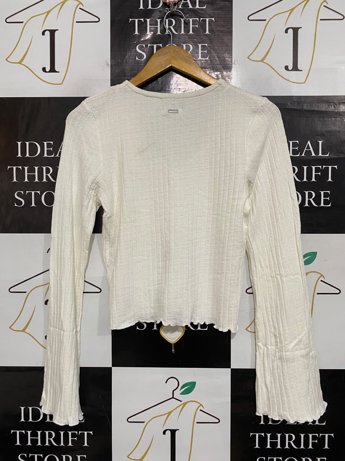 GHANDA |M| BUST 15| A59| WHITE RIBBED BELL-SLEEVE TECHNICAL UTILITY CARDIGAN TOP