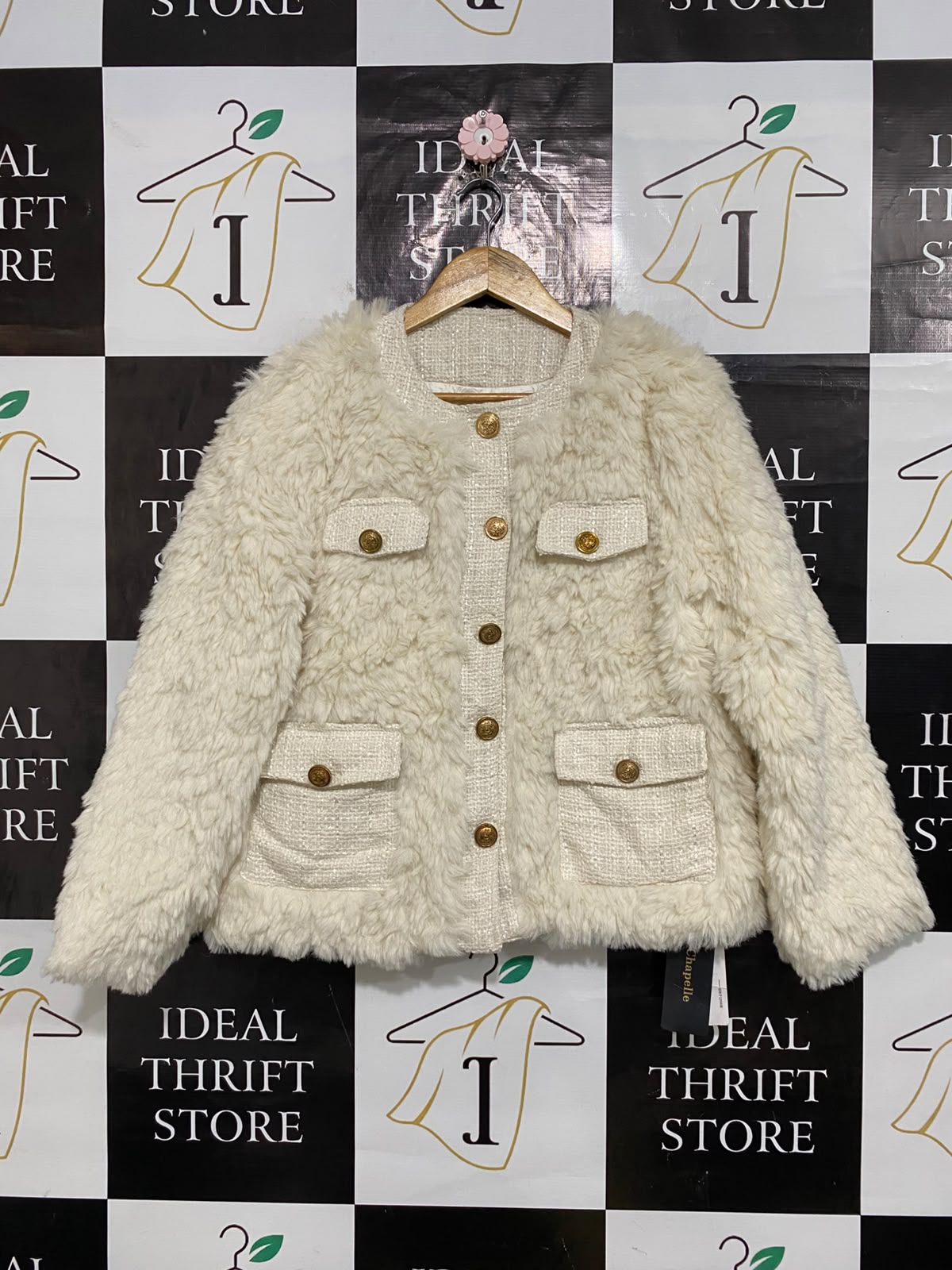 LA CHAPELLE |M| BUST 22| A59| CREAM TEXTURED FAUX-FUR & TWEED GOLD-BUTTON TECHNICAL UTILITY JACKET
