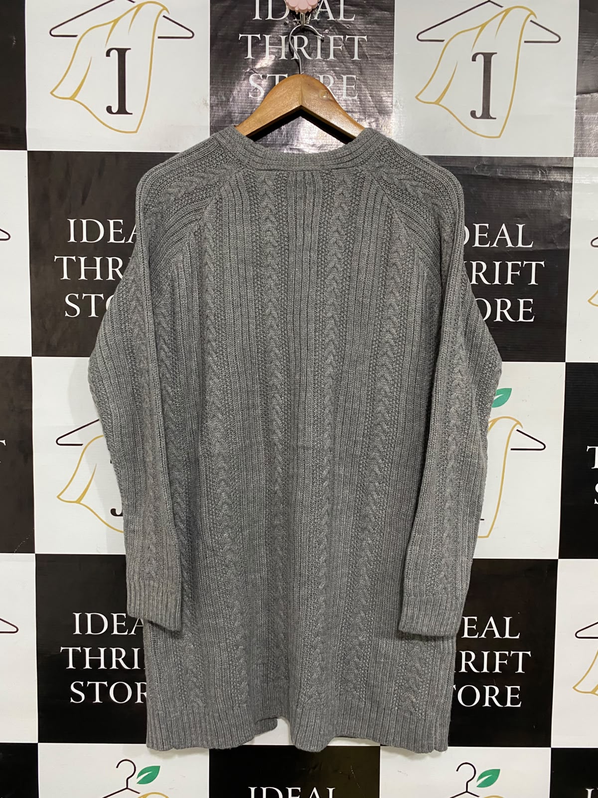 TU WOMAN |S| BUST 22| A59| GREY CABLE-KNIT OPEN-FRONT TECHNICAL UTILITY LONG CARDIGAN