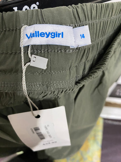 VALLEY GIRL |L| WAIST 30| A59| OLIVE GREEN MULTI-POCKET TECHNICAL UTILITY CARGO PANTS