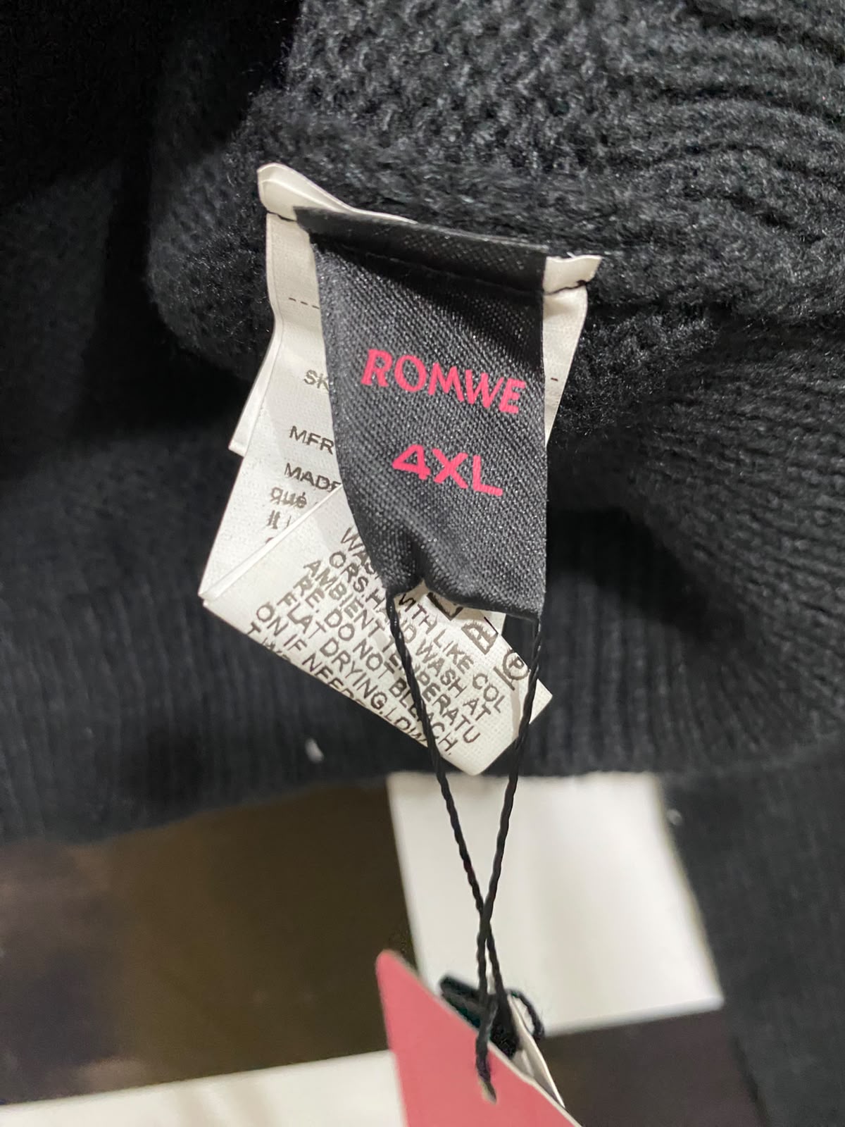 ROMWE |XL| BUST 24| A61| BLACK EMBROIDERED MOTIF CROPPED TECHNICAL UTILITY CARDIGAN