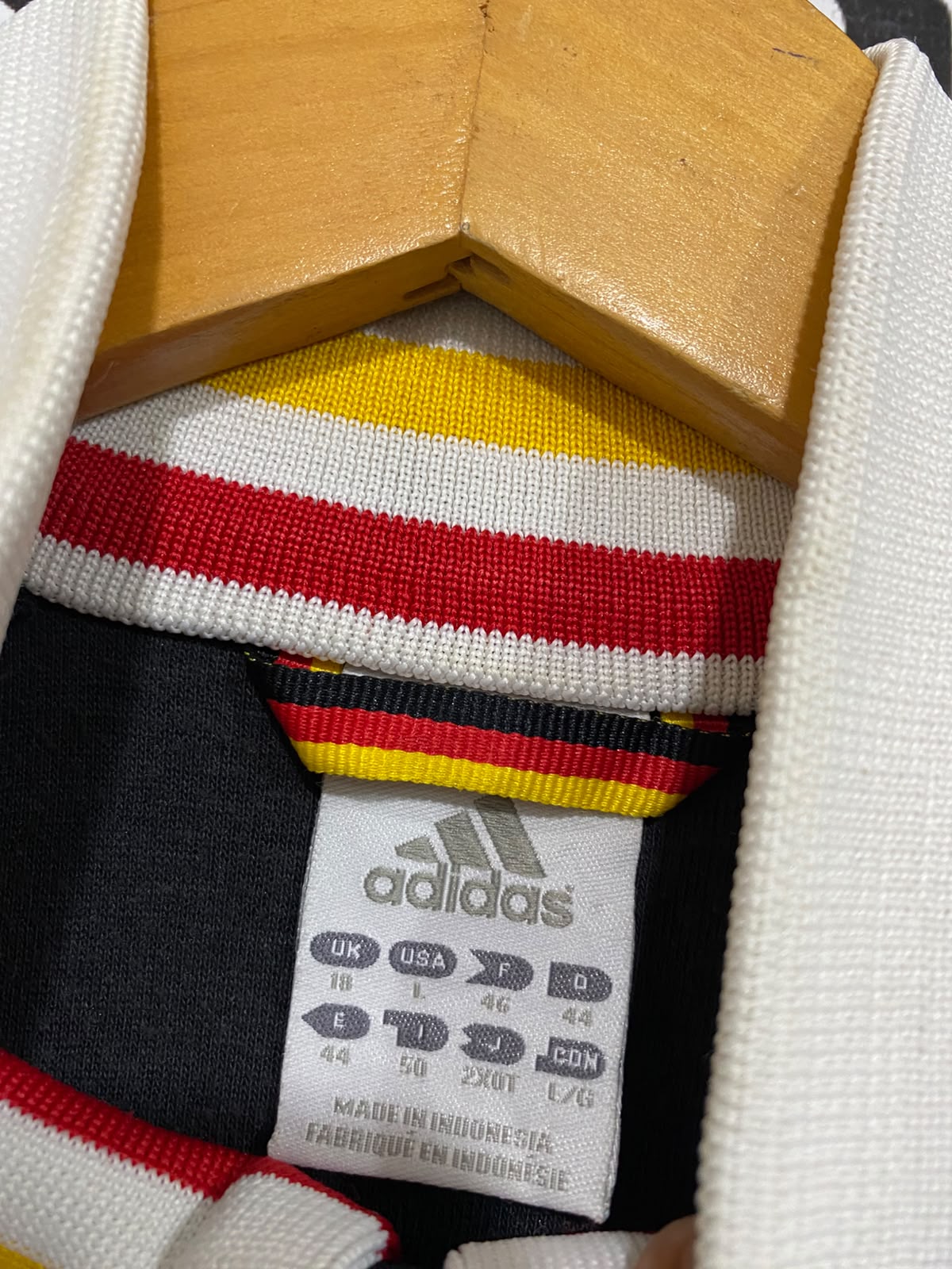 ADIDAS |L| BUST 20| A61| STRIPED ACCENT TECHNICAL UTILITY TRACK JACKET