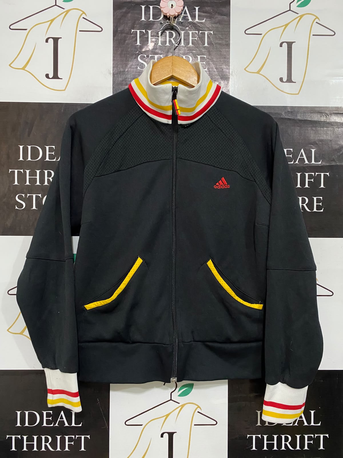 ADIDAS |L| BUST 20| A61| STRIPED ACCENT TECHNICAL UTILITY TRACK JACKET