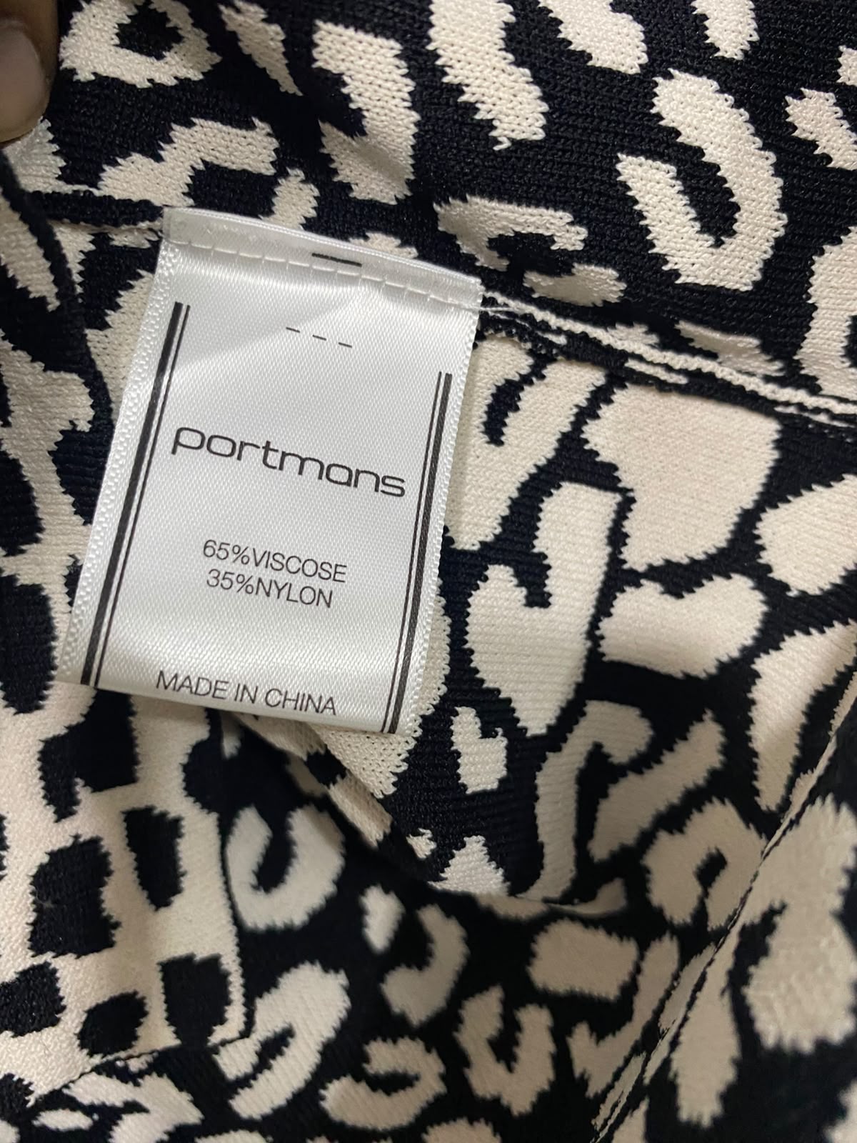 PORTMANS |XS| BUST 16| A60| LEOPARD PRINT MOCK-NECK SHORT-SLEEVE TECHNICAL UTILITY TOP