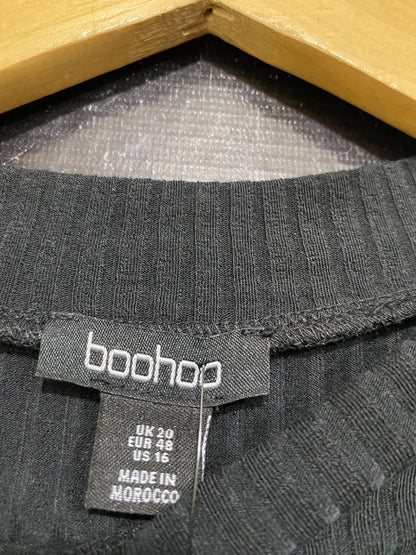BOOHOO |M| BUST 18| A62| BLACK CUTOUT-DETAIL LONG-SLEEVE TECHNICAL UTILITY TOP
