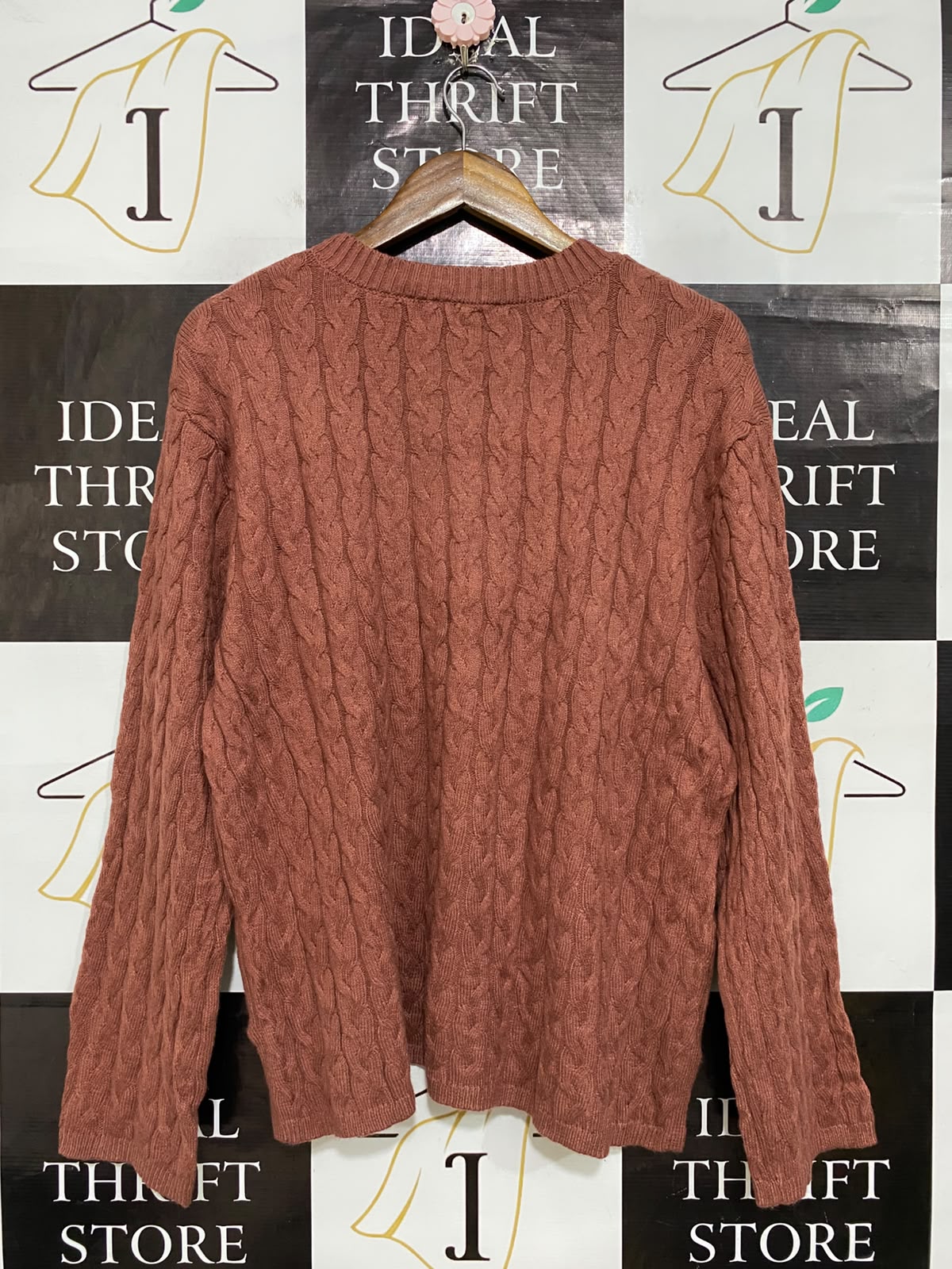 TARGET CURVE |L| BUST 23| A62| RUST CABLE-KNIT CREWNECK TECHNICAL UTILITY SWEATER