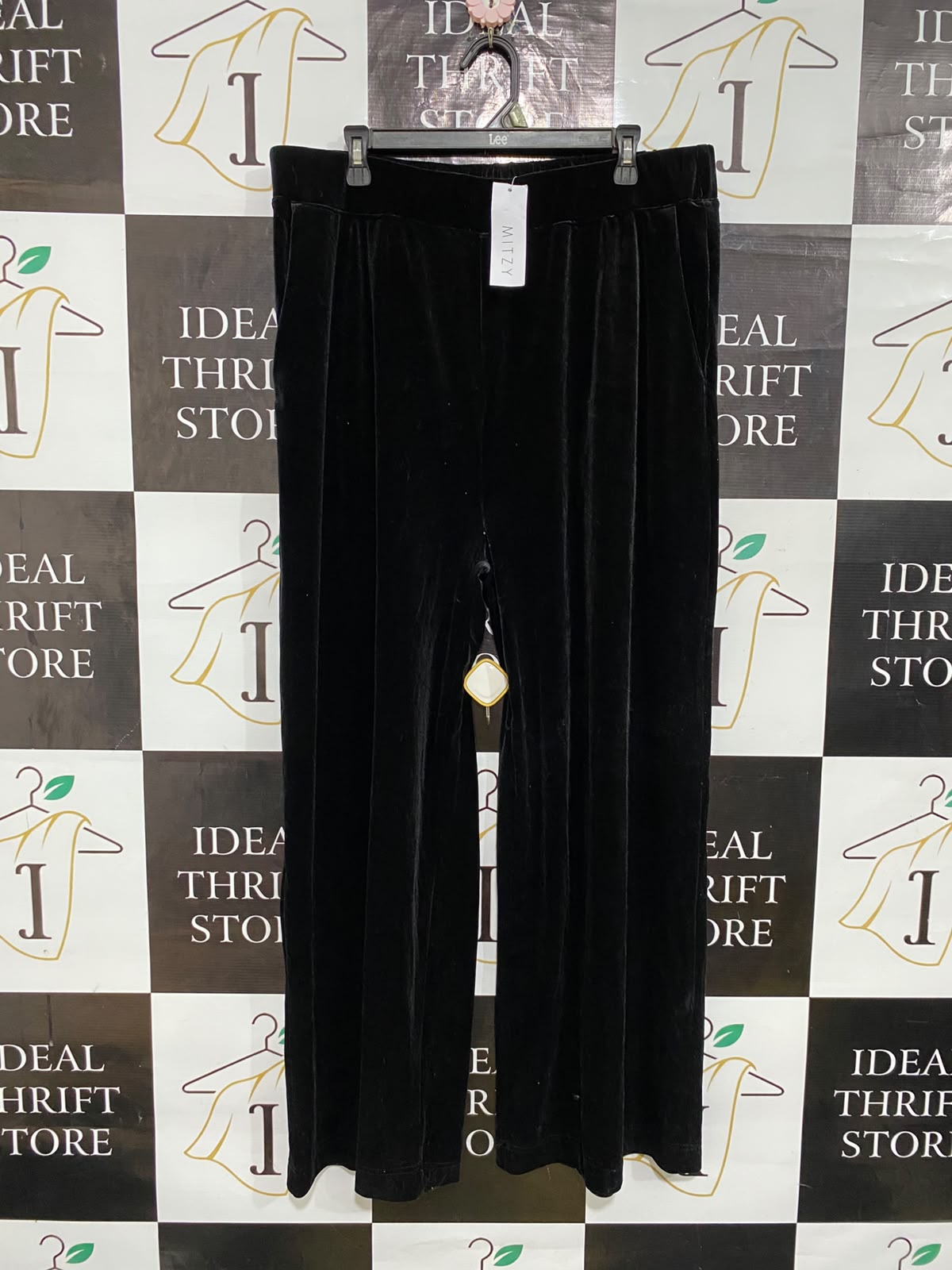 MITZY |XL| WAIST 36| A62| BLACK VELVET WIDE-LEG TECHNICAL UTILITY PANTS