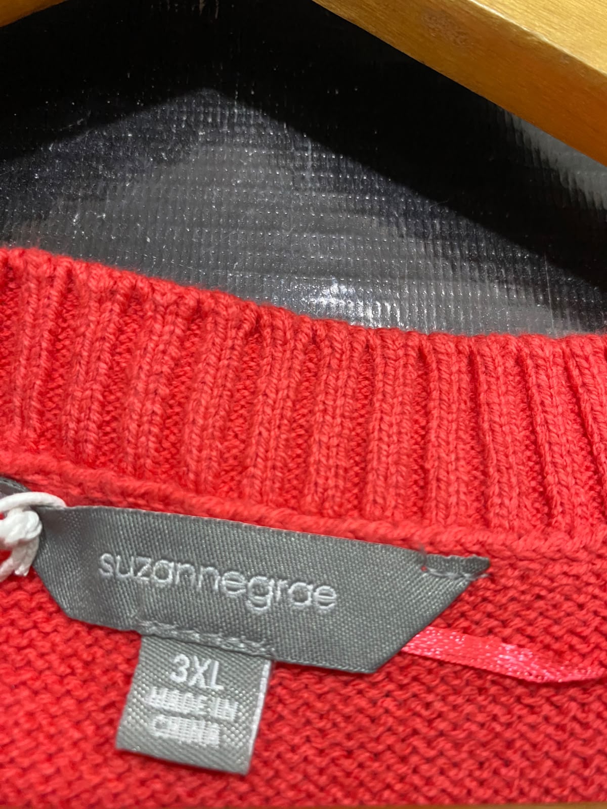 SUZANNEGRAE |XL| BUST 23| A62| RED GOLD-BUTTON CREWNECK TECHNICAL UTILITY VEST