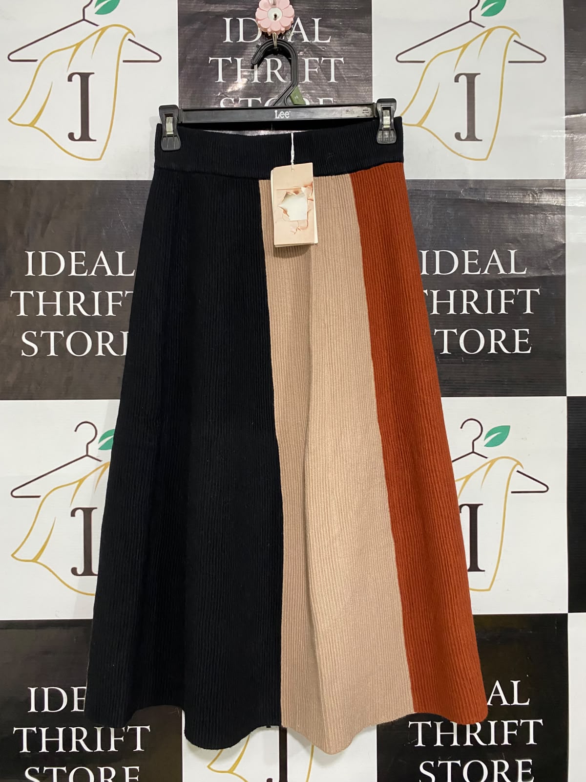 |M| WAIST 26| A61| COLOR-BLOCK RIBBED KNIT TECHNICAL UTILITY MIDI SKIRT