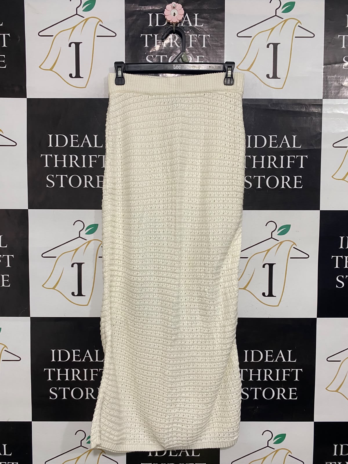 RHYTHM |M| WAIST 28| A63| OFF-WHITE TEXTURED KNIT TECHNICAL UTILITY MIDI SKIRT