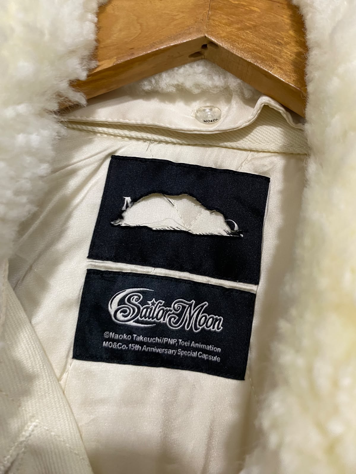 SAILOR MOON |M| BUST 24| A63| OFF-WHITE SHERPA-COLLAR TECHNICAL UTILITY JACKET
