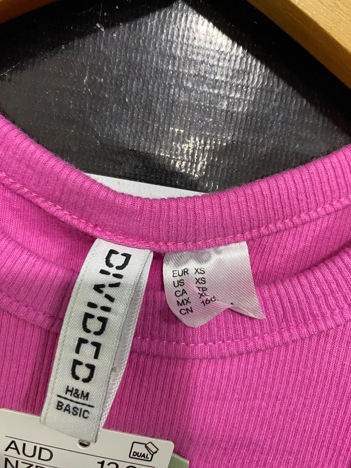 H&M |XS| BUST 13| A62| PINK RIBBED RACERBACK TECHNICAL UTILITY TANK TOP