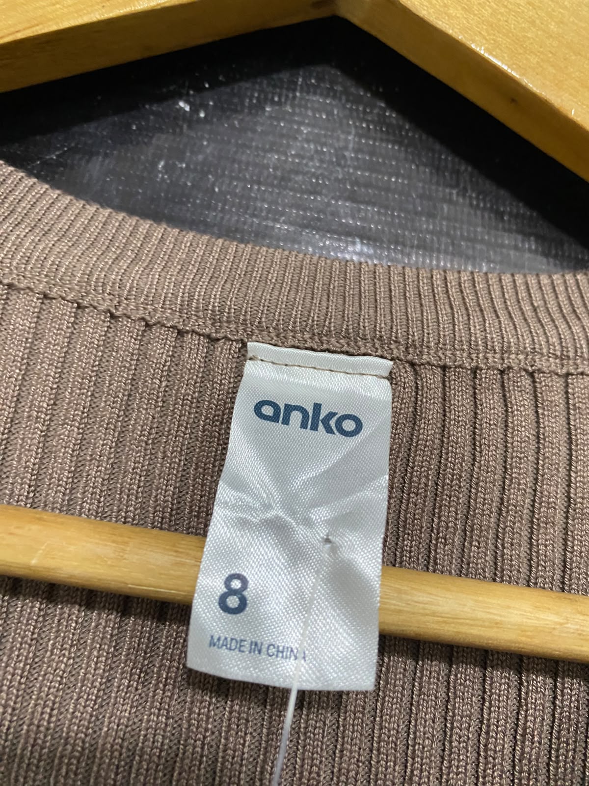 ANKO |S| BUST 12| A62| TAUPE RIBBED SCOOP-NECK TECHNICAL UTILITY LONG-SLEVE TOP