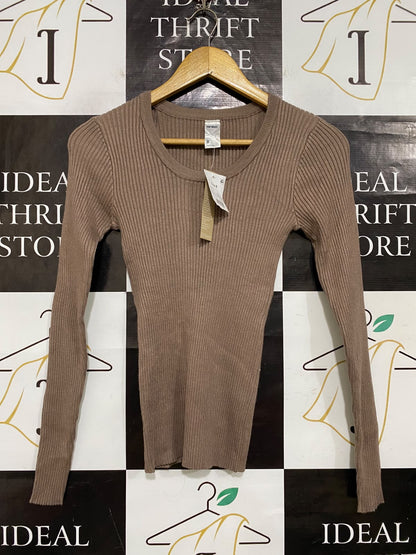 ANKO |S| BUST 12| A62| TAUPE RIBBED SCOOP-NECK TECHNICAL UTILITY LONG-SLEVE TOP