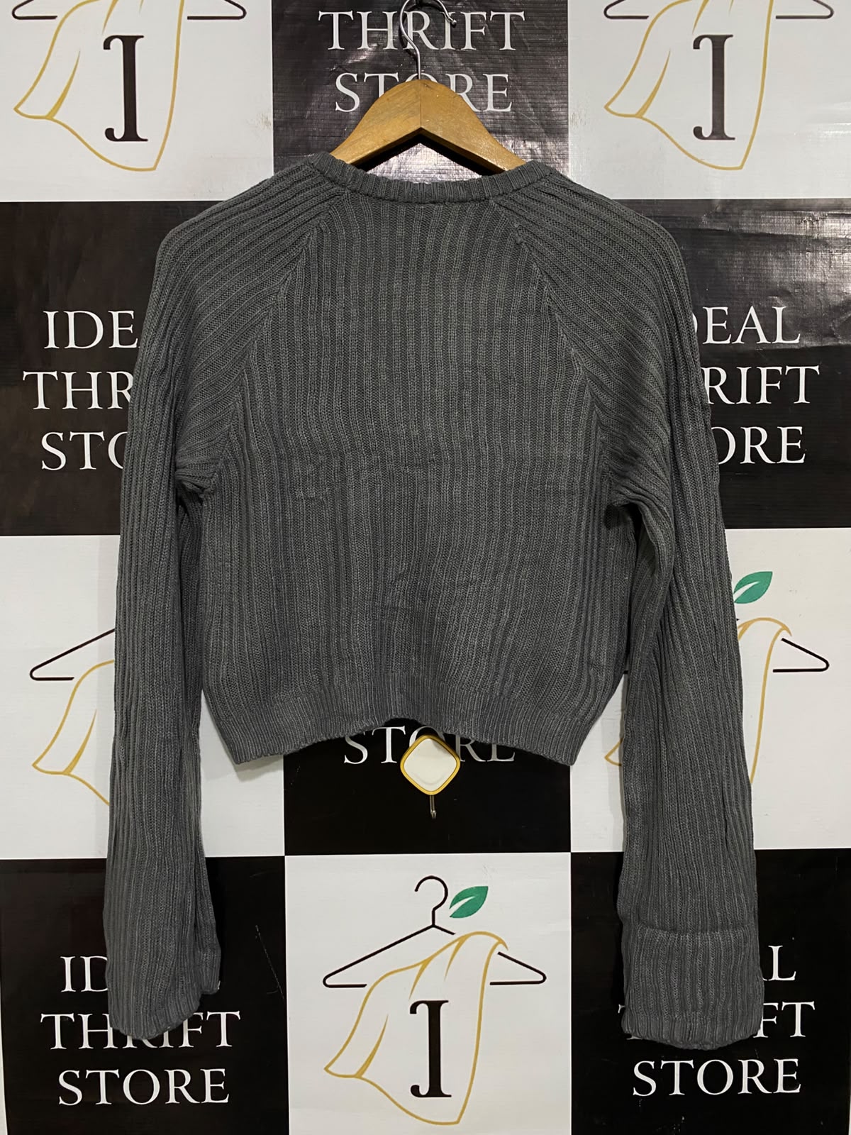 H&M |XS| BUST 18| A62| GREY RIBBED KNIT TECHNICAL UTILITY CROPPED CARDIGAN
