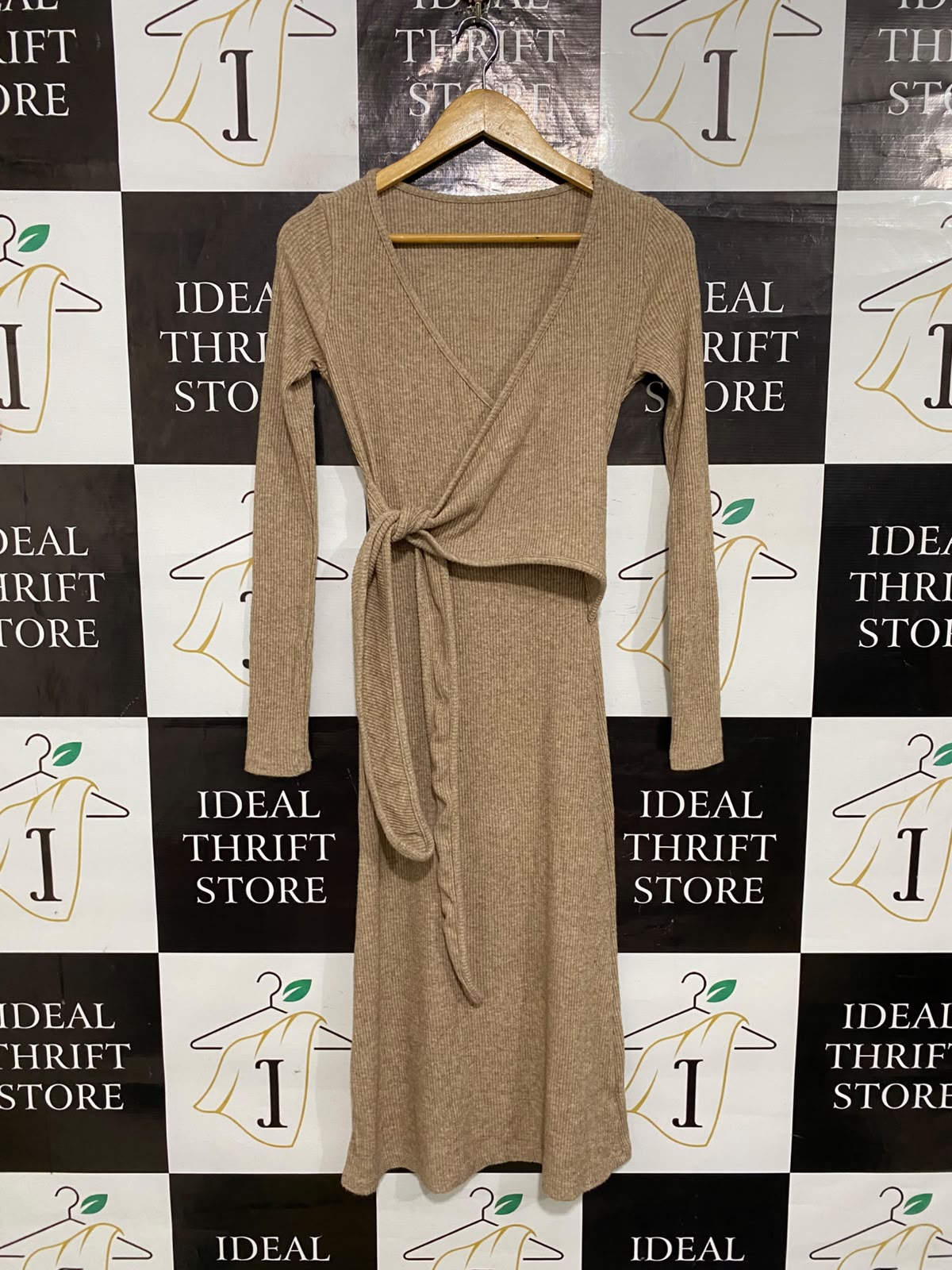 YAOMI |S| BUST 15| A62| TAUPE RIBBED WRAP-FRONT TECHNICAL UTILITY MIDI DRESS