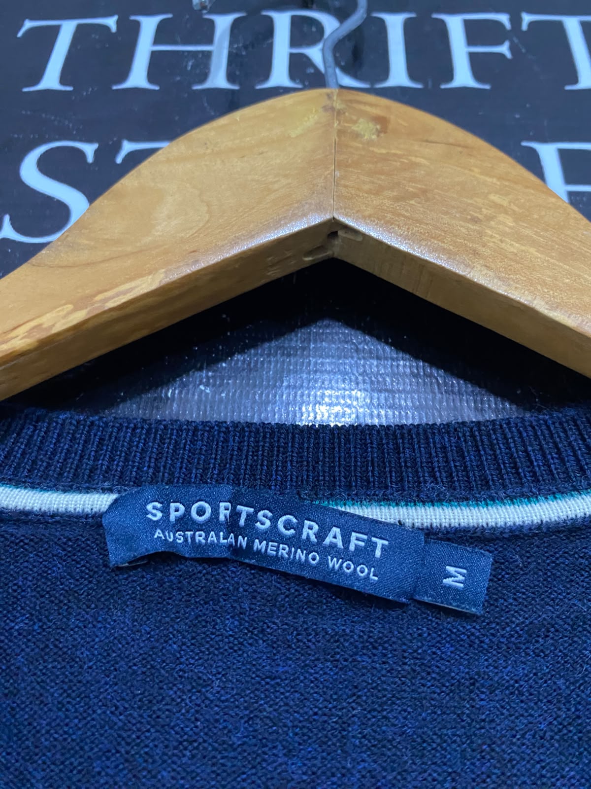 SPORTS CRAFT |M| BUST 20| A62| NAVY V-NECK TECHNICAL UTILITY KNIT SWEATER