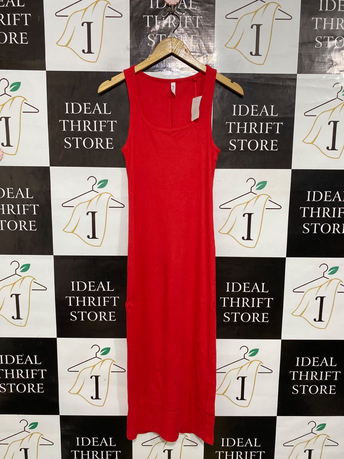 & ME |S| BUST 14| A62| RED RIBBED TANK-STYLE TECHNICAL UTILITY MIDI DRESS