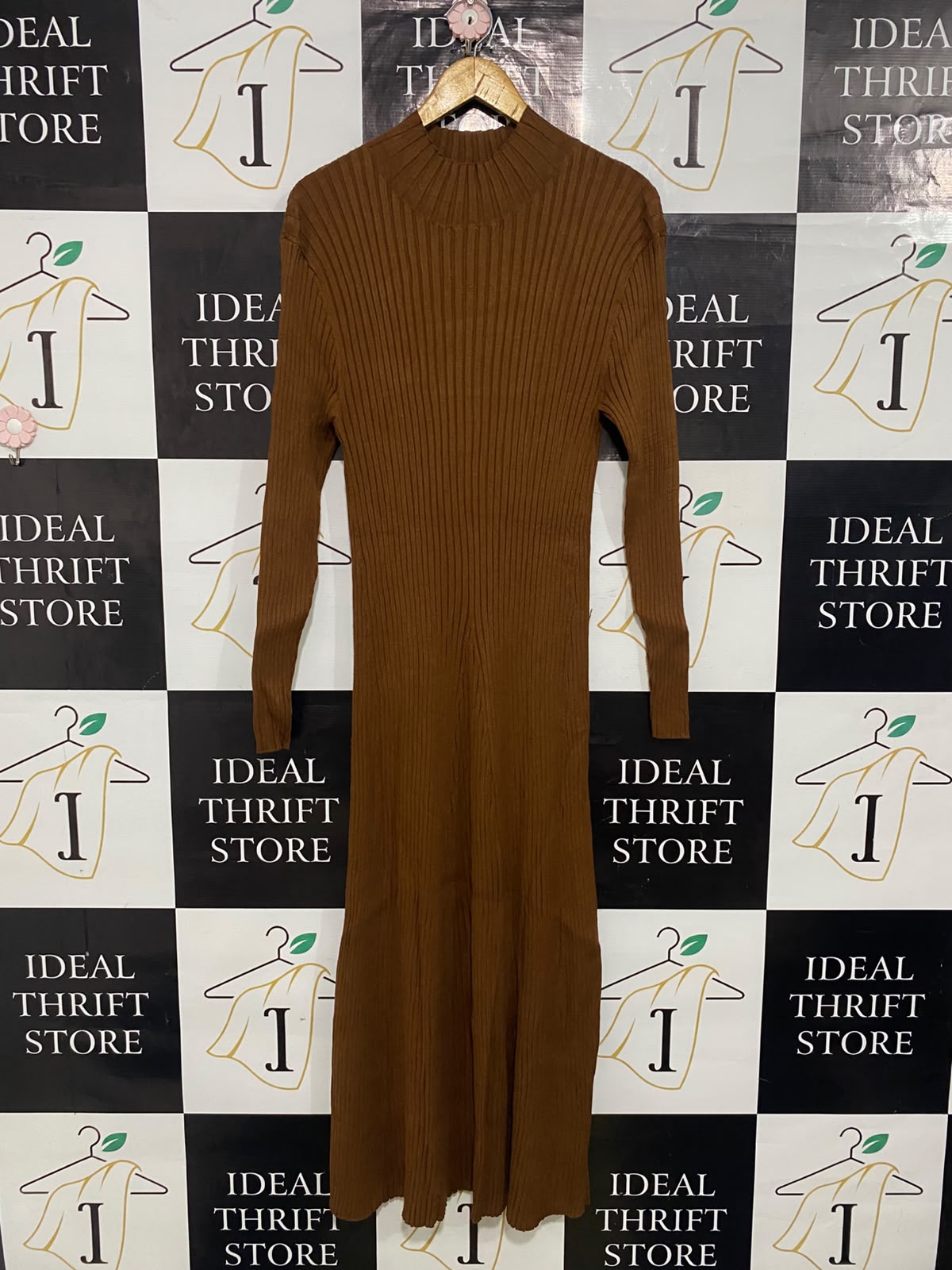 SEED |S| BUST 16| A64| BROWN RIBBED MOCK-NECK LONG-SLEEVE TECHNICAL UTILITY MIDI DRESS