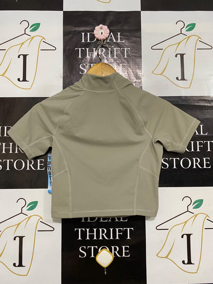 2XU |XS| BUST 15| A63| OLIVE GREEN HALF-ZIP TECHNICAL UTILITY CROP TEE