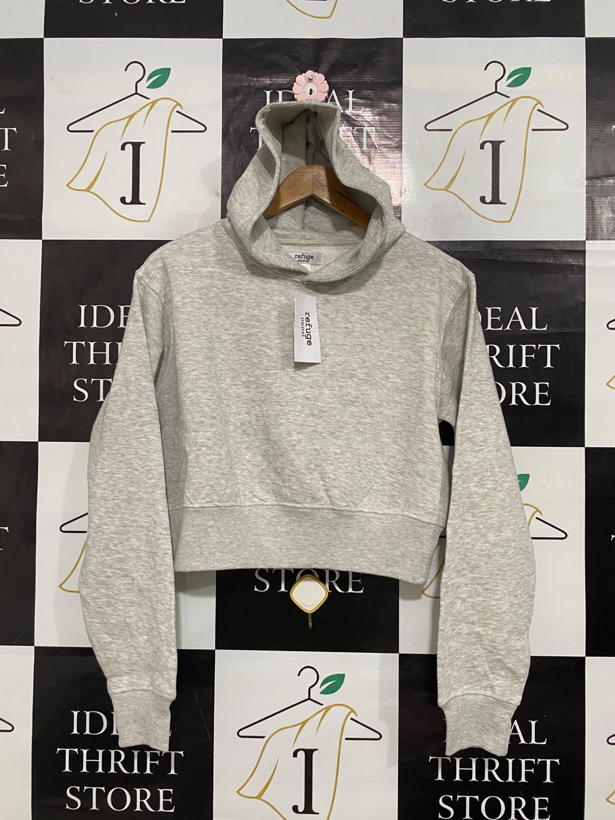 REFUGE |S| BUST 20| A63| GREY CROPPED TECHNICAL UTILITY HOODIE