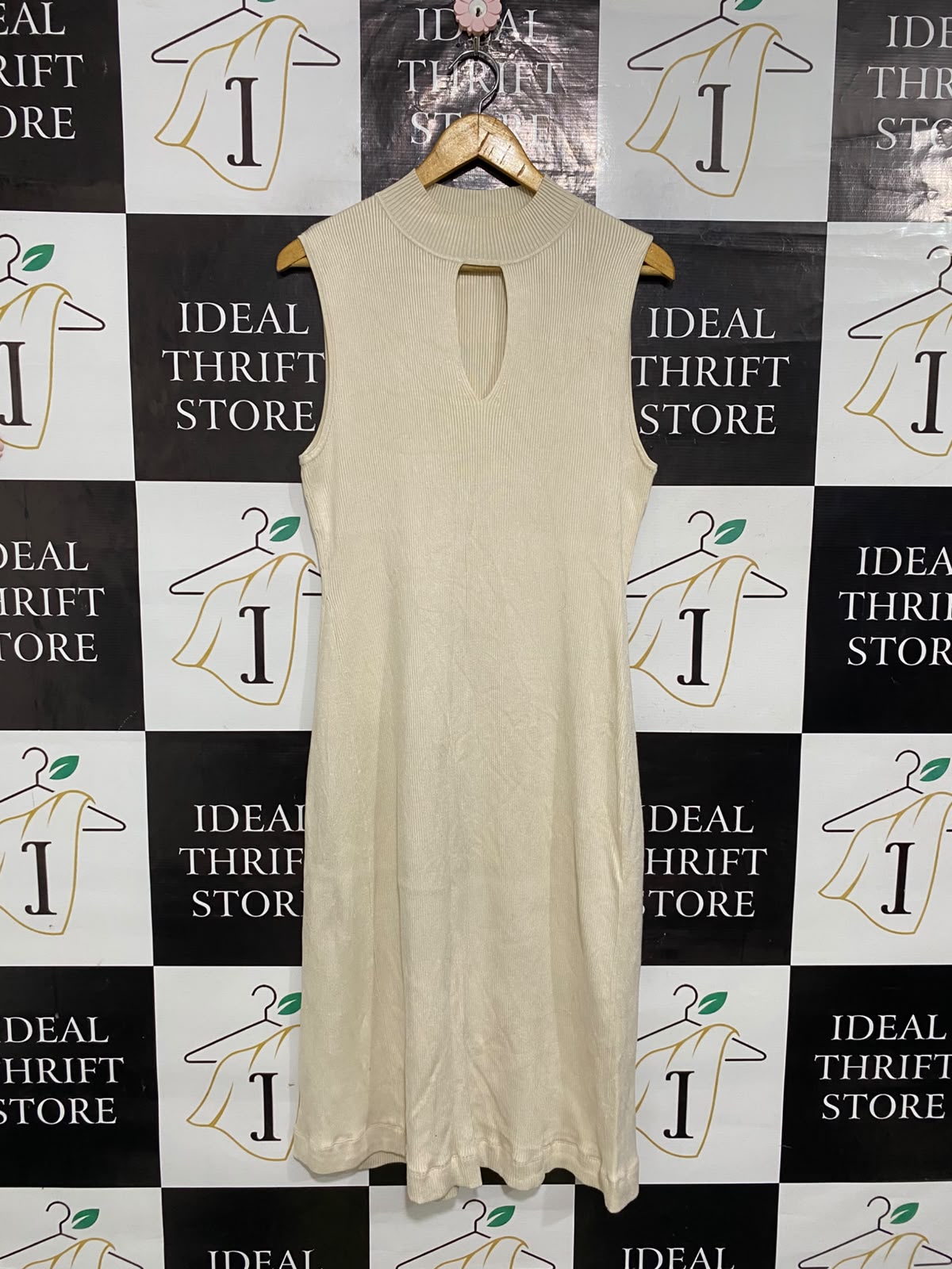 WITCHERY |L| BUST 16| A63| CREAM KEYHOLE MOCK-NECK RIBBED TECHNICAL UTILITY DRESS