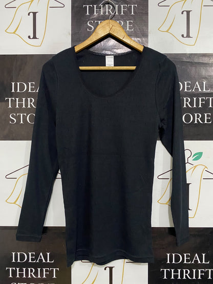 UNDER WORKS |XS| BUST 16| A63| BLACK SCOOP-NECK LONG-SLEEVE TECHNICAL UTILITY THERMAL TOP