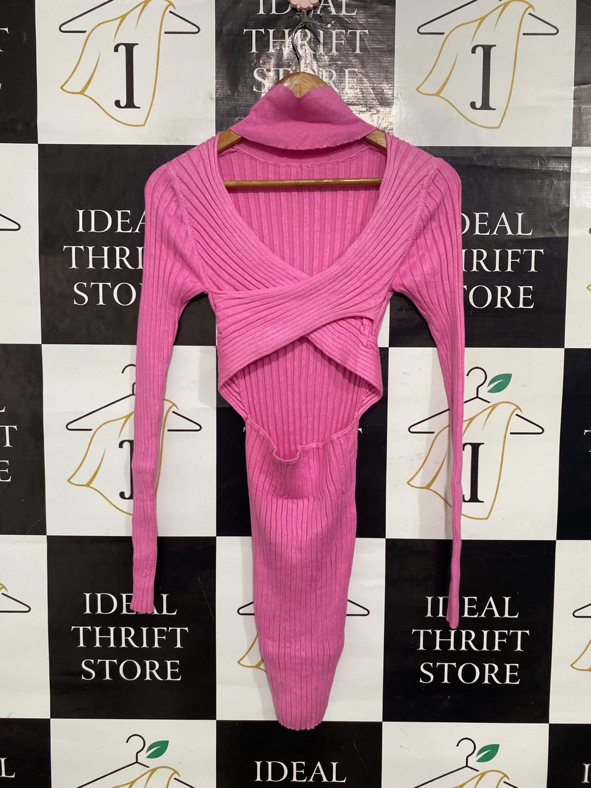 LIONESS |XS| BUST 12| A65| PINK CROSSOVER-NECK RIBBED TECHNICAL UTILITY DRESS